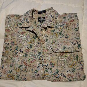 Lee Women's Paisley Short Sleeve Shirt size M EUC
